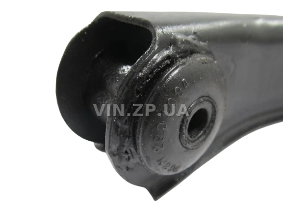 Рычаг Таврия 1102, 1103, 1105, левый, в сборе с сайлентблоком АВТОЗАЗДЕТАЛЬ 3