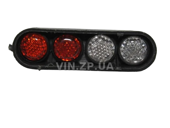 Болт номерного знака со светоотражателем,  красный+белый ELEGANT М 4 х 15 х 1.25, к-кт 4шт