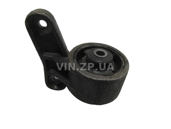 Подушка  коробки КПП СЭМЗ ВАЗ 2121, 21213, 21214, 5-ступенчатой 3