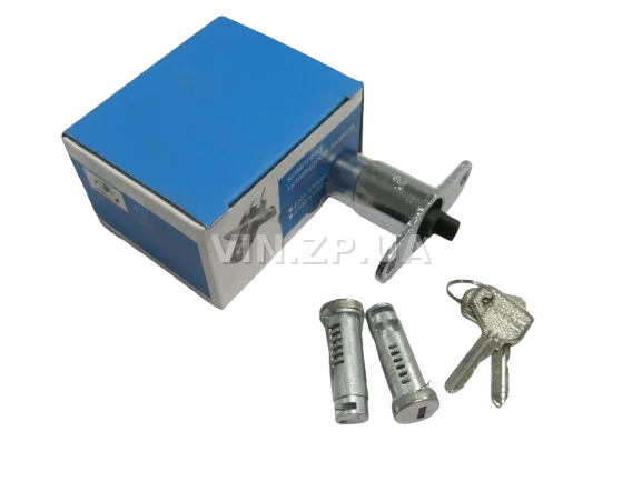 Замок багажника ВАЗ 2101, 21011, с личинками, замок 1шт + личинка 2шт + ключ 2шт АРК