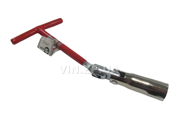 Ключ свечной 16мм INTERTOOL с карданным механизмом