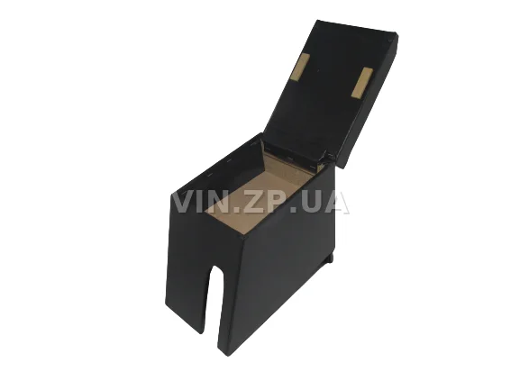 Подлокотник органайзер VRN ВАЗ 2123 Нива Шевроле, черний с вышивкой "Chevrolet Niva 4 х 4" 2