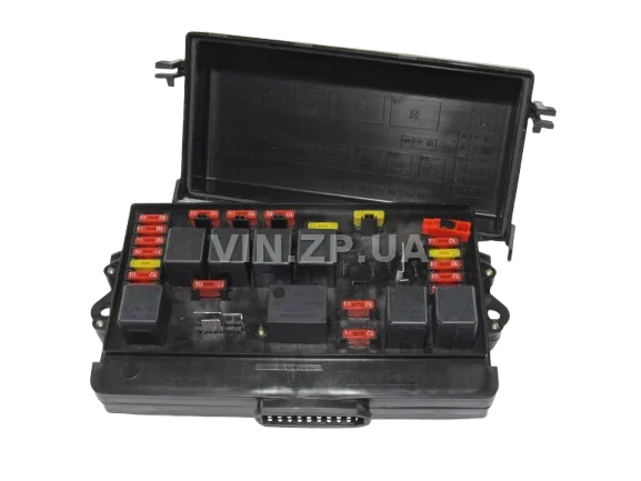 Блок предохранителей ВАЗ 2108, 2109, 21099 STANDARD старого образца 173.3722, евро, с реле в зборе