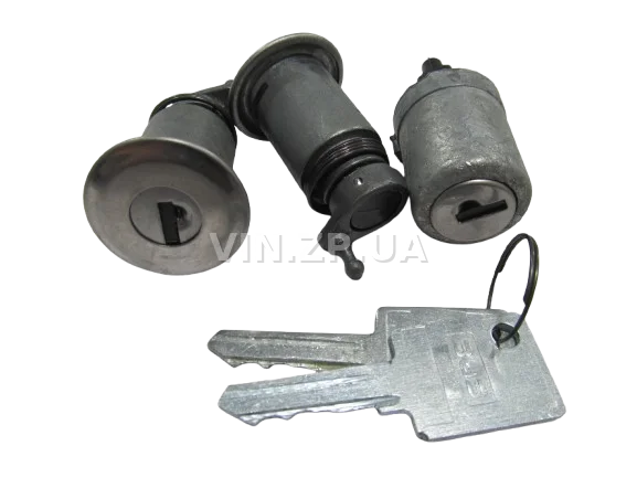 Личинки замков Таврия 1102, 1103, 1105, к-кт-3 личинки + 2 ключа ПРИЗМА