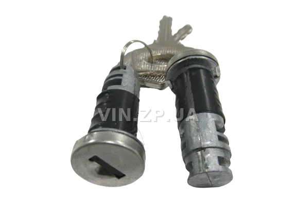 Замок багажника ВАЗ 2108, 2109, 2113, 2114, с личинками, замок 1шт + личинка 2шт + ключ 2шт VORTEX 6