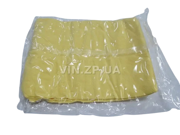 Салфетка автомобильная замшевая влагопоглощающая, 43х32 см, в футляре KANEBO 2