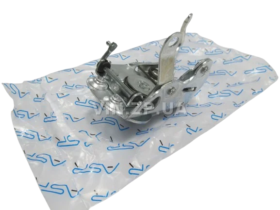 Замок механизм двери ВАЗ 2101-2106, 21213, 21214, 2131 ASR передний правый внутр. 4