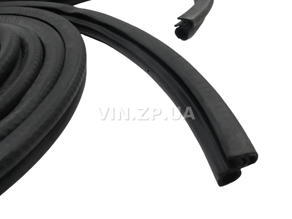 Уплотнитель двери ВАЗ 2101, 2103, 2105, 2106, 2107, Славута 1103, 1105, Москвич 412, 2140, комплект 4шт-2корот+ 2длин. RAF 2