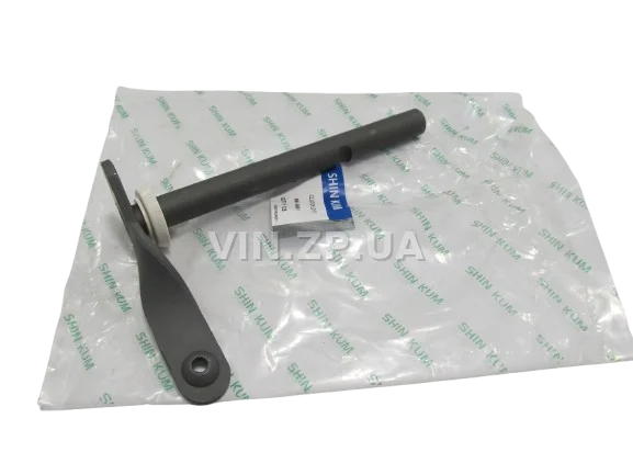 Вилка рычаг сцепления Ланос, Авео OEM 96144874 SHIN KUM 3