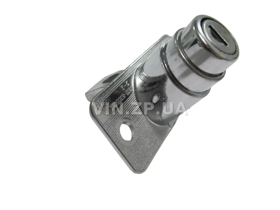 Замок багажника ВАЗ 2102, 2121, с личинками, замок 1шт + личинка 2шт + ключ 2шт ОТК 2