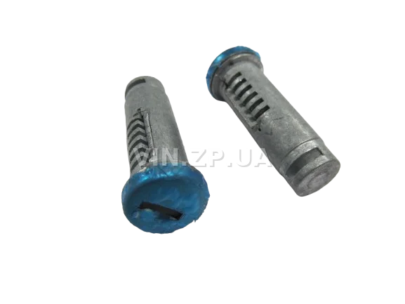 Замок багажника ВАЗ 2102, 2121, с личинками, замок 1шт + личинка 2шт + ключ 2шт ОТК 3