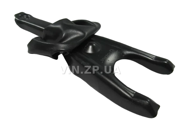 Вилка сцепления ГАЗ 2410, 3110, 31029, Газель 3302, 2705, с чехлом в сборе FLAGMUS