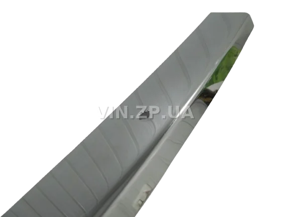 Накладка бампера ВАЗ 2104, 2105, 2107 переднего, толщина 1.5мм , хром металл " сабля" OM 4