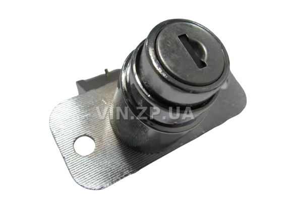 Замок багажника ВАЗ 2108, 2109, 2113, 2114, с личинками, замок 1шт + личинка 2шт + ключ 2шт FLAGMUS 2