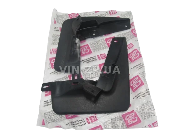 Брызговики ВАЗ 2170, 2171, 2172 CS-20 передние, резина, к-кт 2шт 3